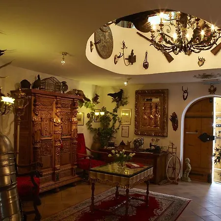 Sunneschlossli Lodge Nesselwangle