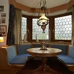 Отель Sunneschlossli Lodge